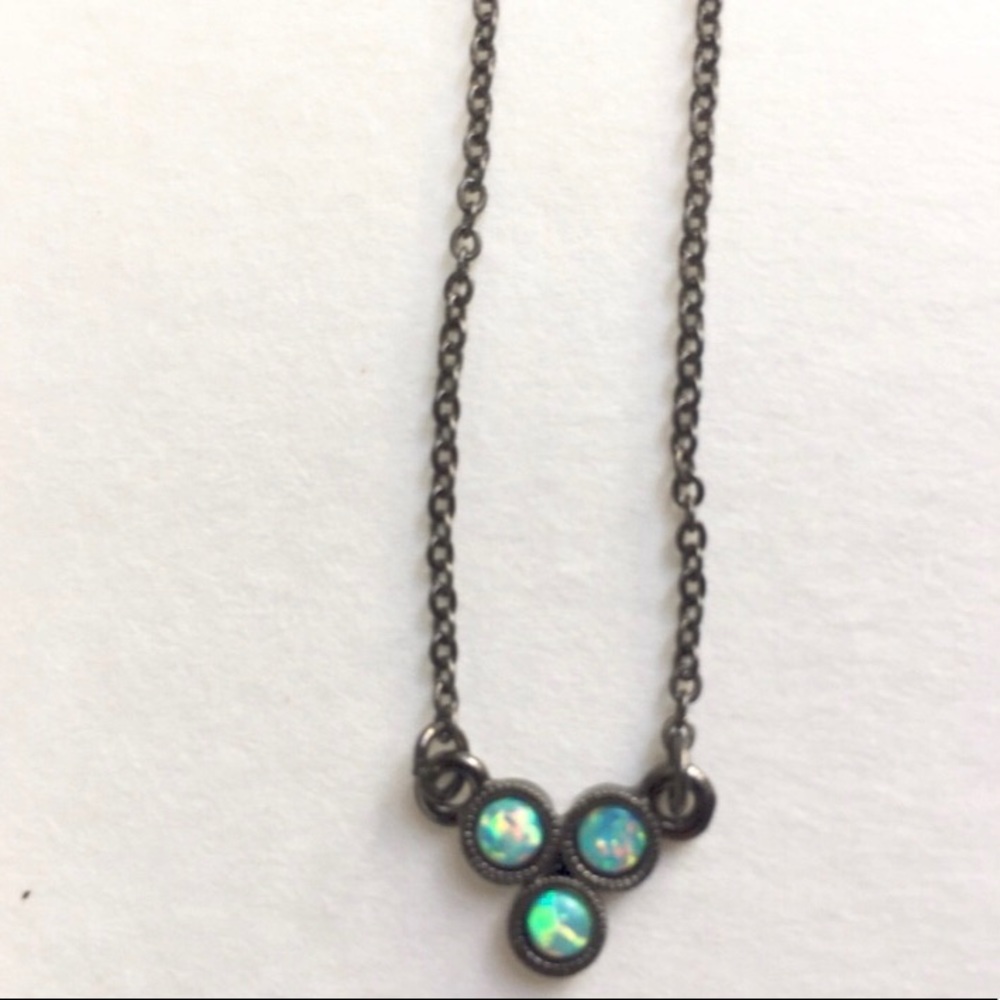 BLUE OPAL NECKLACE - Picture 3 of 4